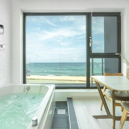 Goseong Littlesquare Oceanview Pension Exterior foto