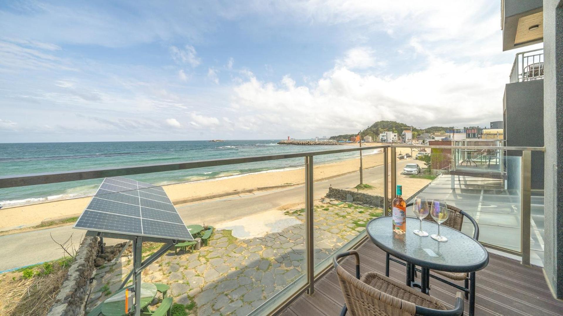 Goseong Littlesquare Oceanview Pension Zimmer foto